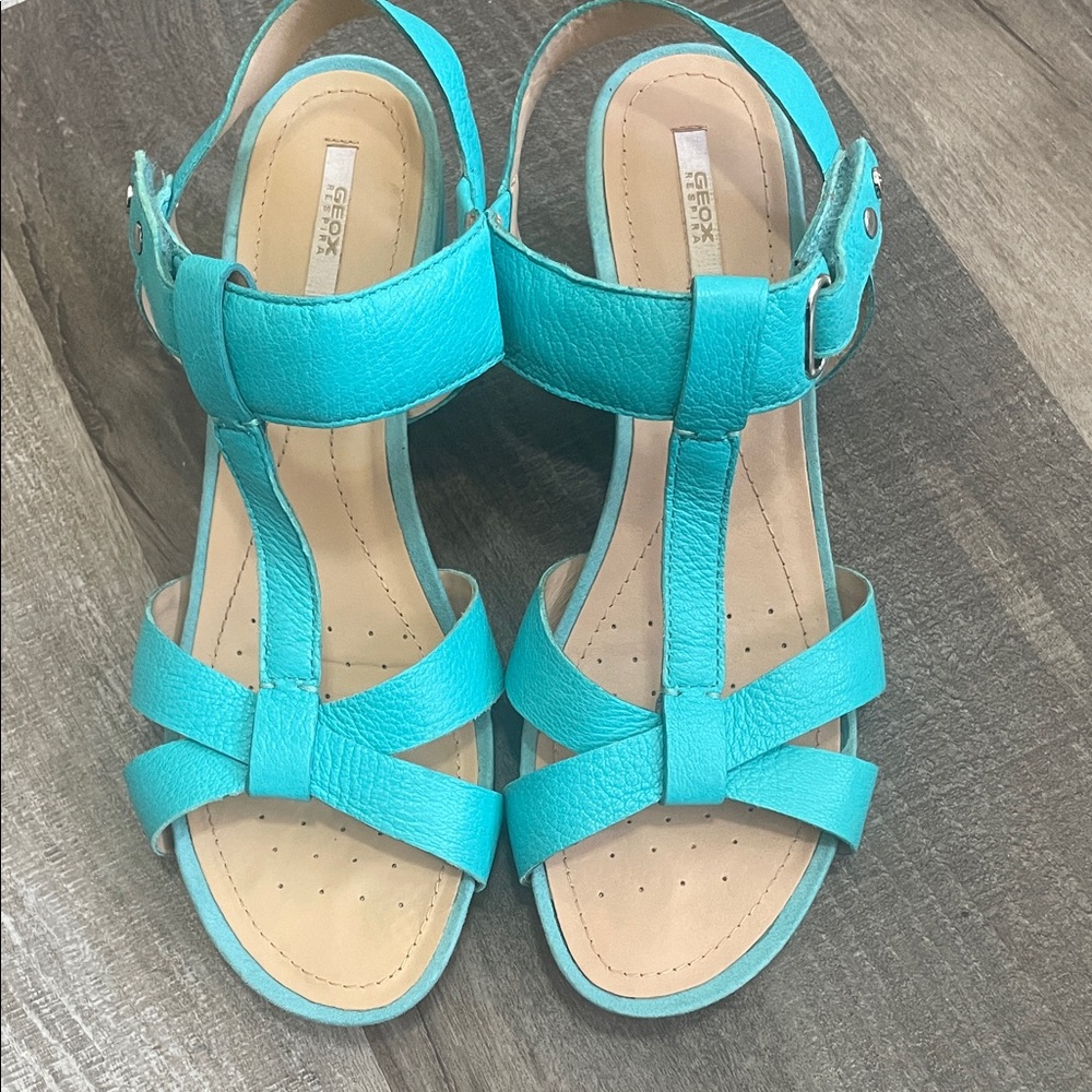 Geox Women's Bright Teal Leather Sandals
